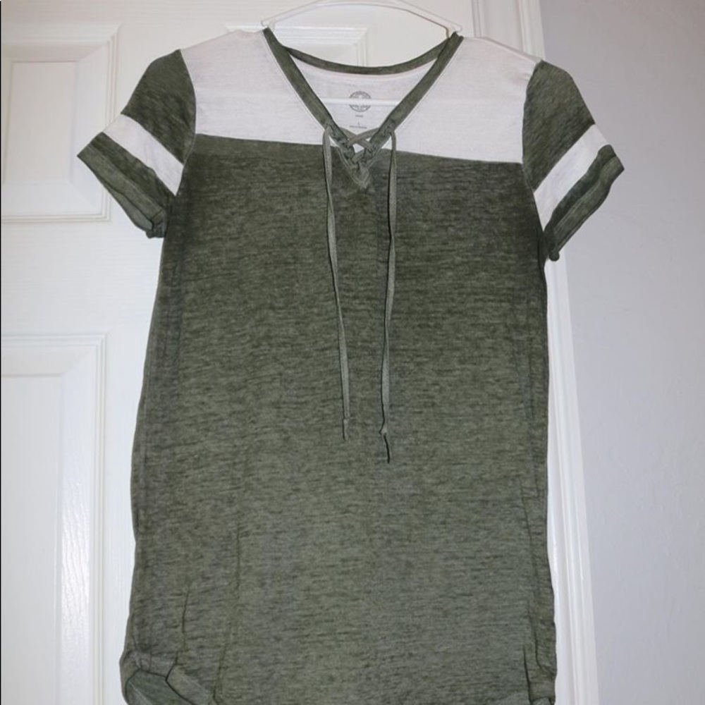 Olive shirt with pull strings